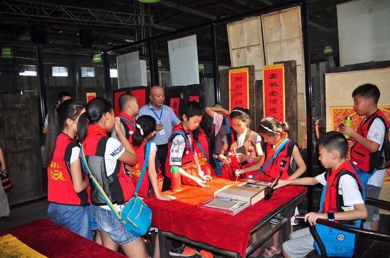 虫虫助手下载